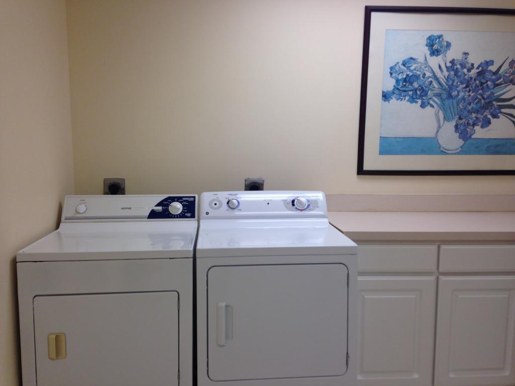 Cresthill Suites Suny University อัลบานี ภายนอก รูปภาพ
